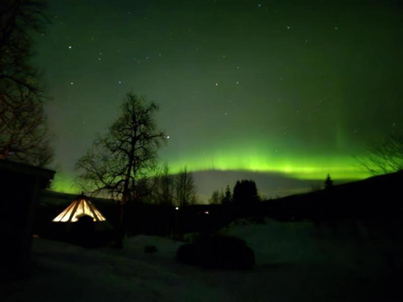 Hessdalen Ufocamp Apartment Vårhus Стая снимка