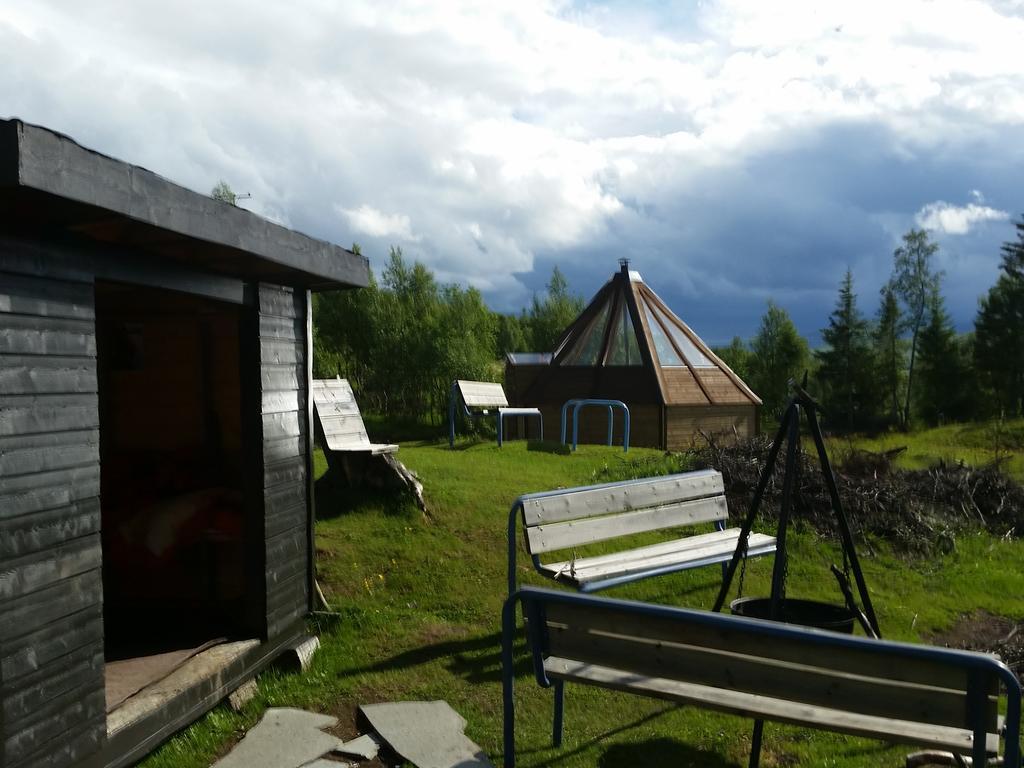 Hessdalen Ufocamp Apartment Vårhus Екстериор снимка